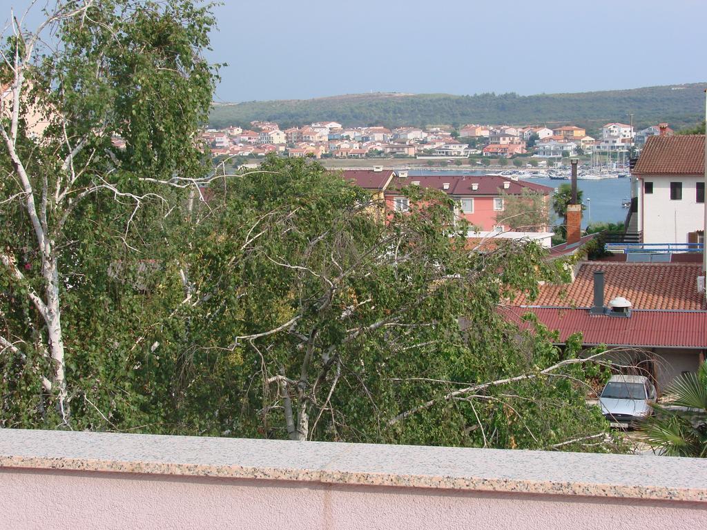 Apartments Oskar Banjole Pokoj fotografie